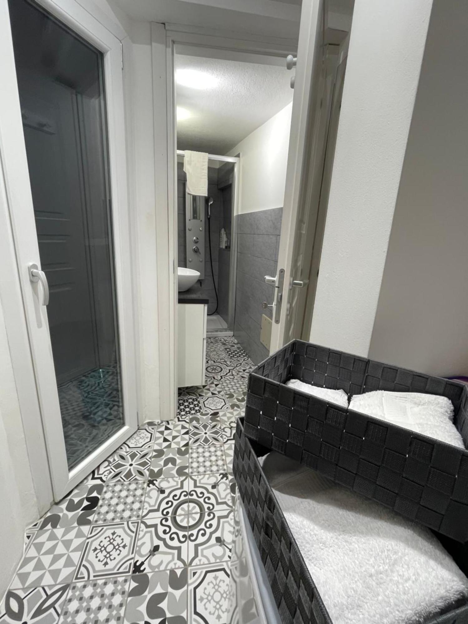 Edo'S House Apartment Cagliari Exterior photo